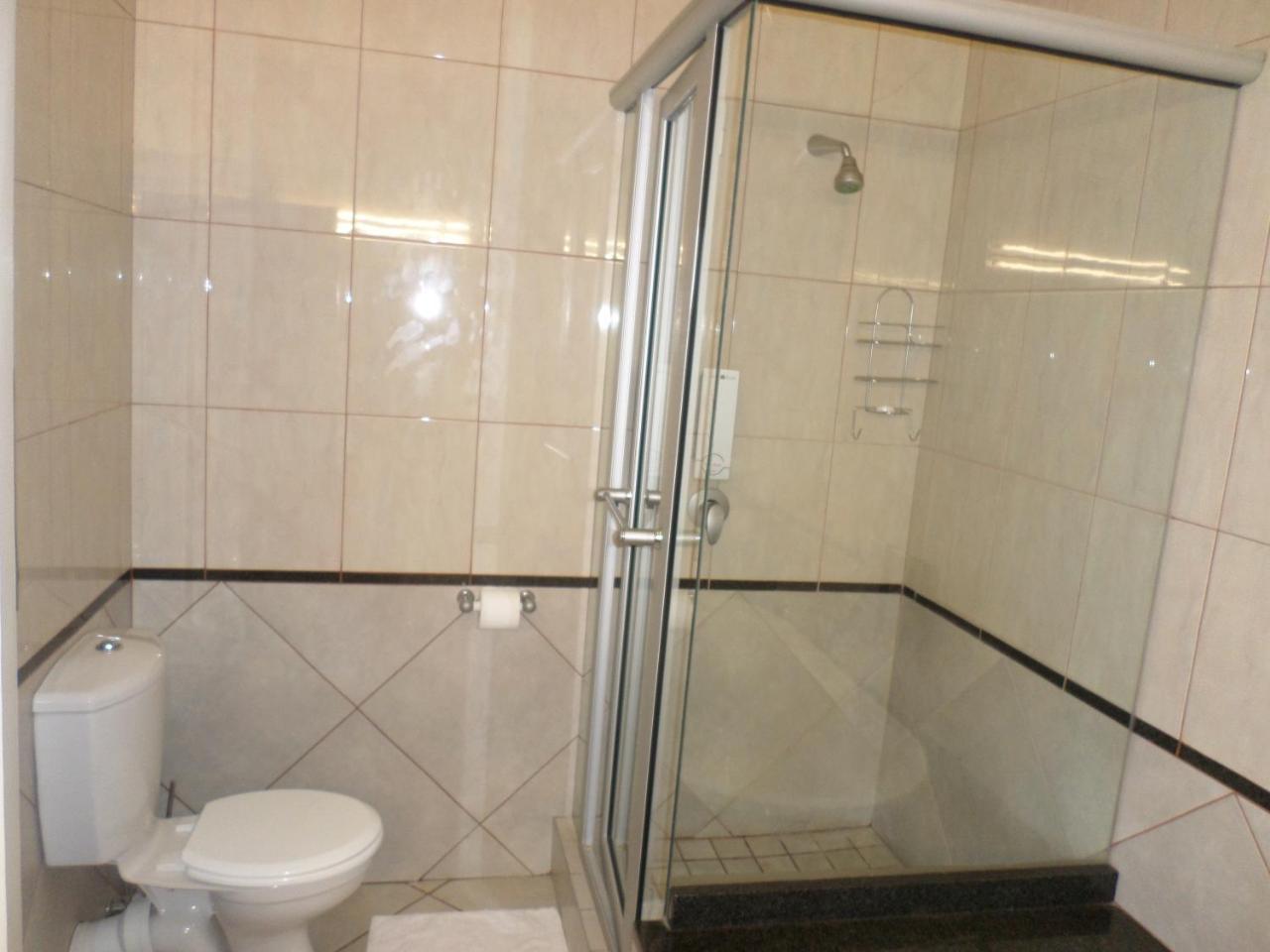 The Links Guest House Претория Екстериор снимка